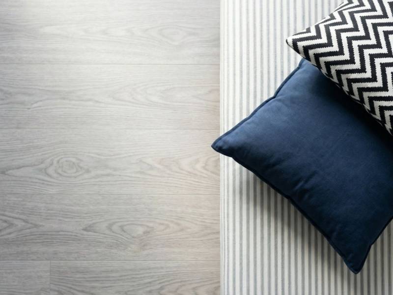 Ламинат АМБЕР Дизайн - ДУБ СЕРЫЙ ПАЛАНГА